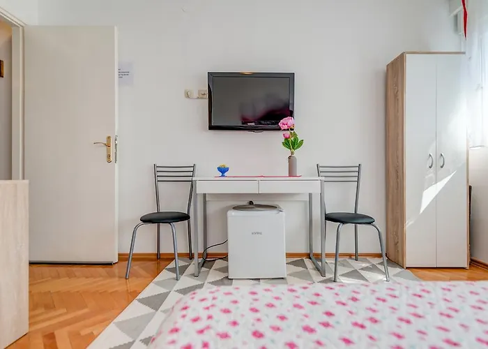 Alijev Gostinjska kuća