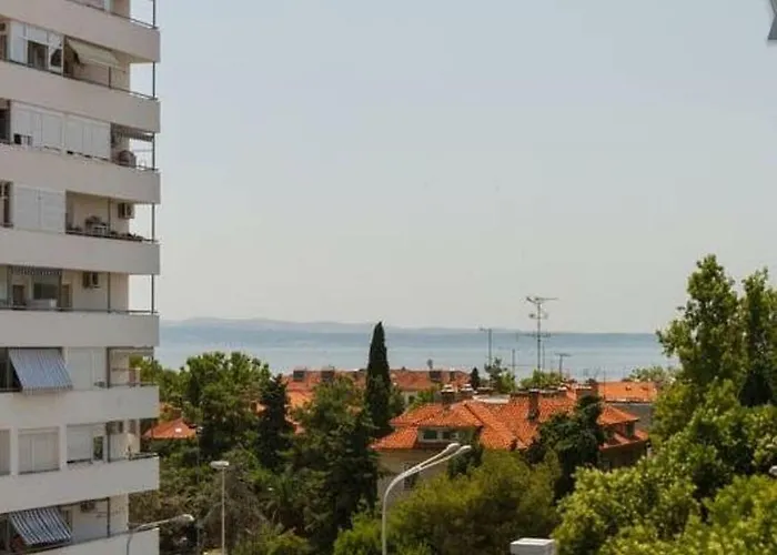 Alijev Vendégház Split